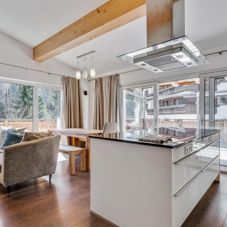 STANTON Lodge - Deluxe Apartment - 2