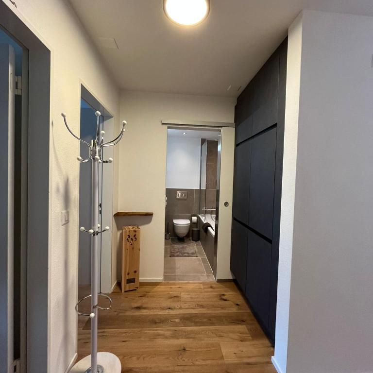WEF 2027 Ferienwohnung, 3 Minuten Fussweg zum Kongresshaus, geeignet für 2 Personen - Apartment mit Balkon - 46