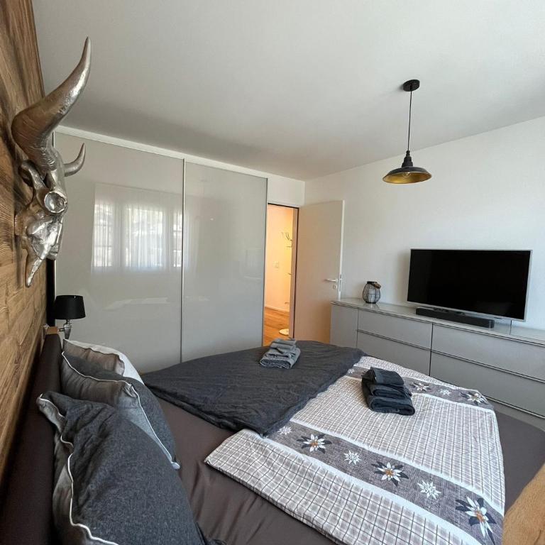 WEF 2027 Ferienwohnung, 3 Minuten Fussweg zum Kongresshaus, geeignet für 2 Personen - Apartment mit Balkon - 47