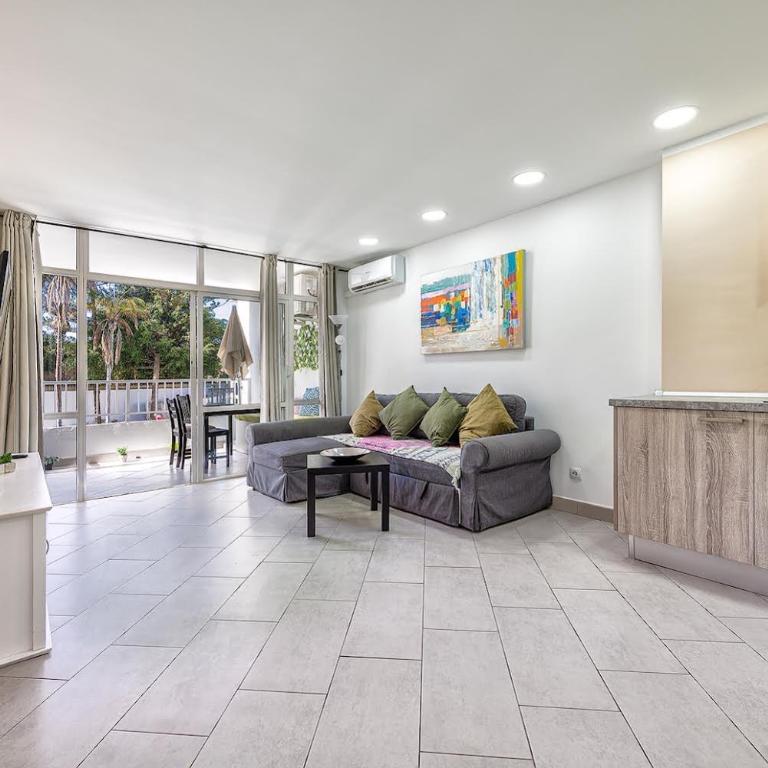 Casa complesso Tanife Yumbo - Apartamento con vistas a la piscina - 13