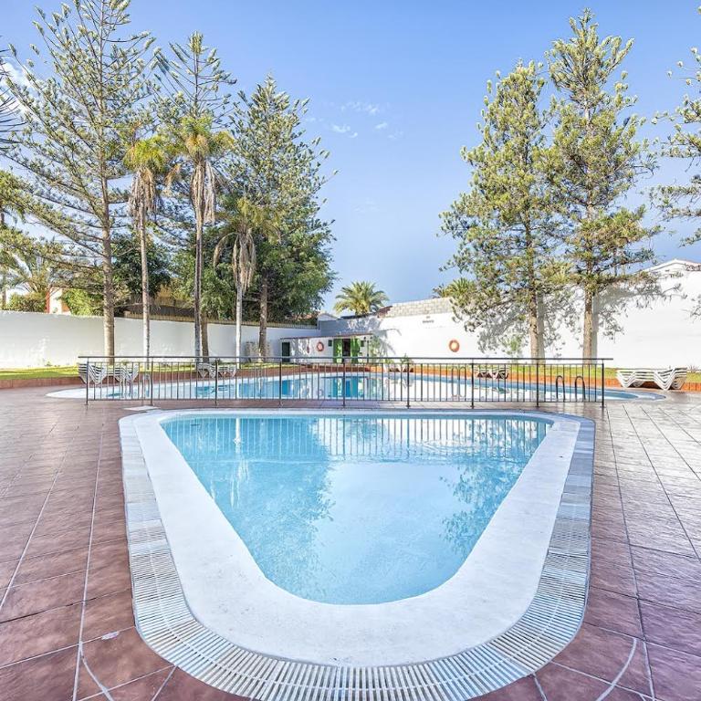 Casa complesso Tanife Yumbo - Apartamento con vistas a la piscina - 2