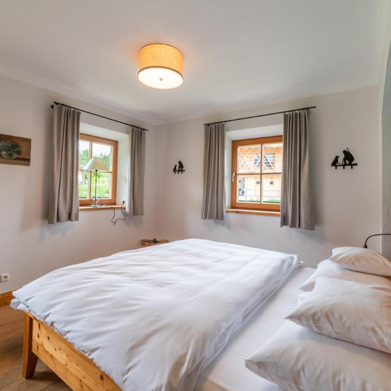 Relais & Châteaux Gut Steinbach Hotel Chalets SPA - Deluxe Suite - 2