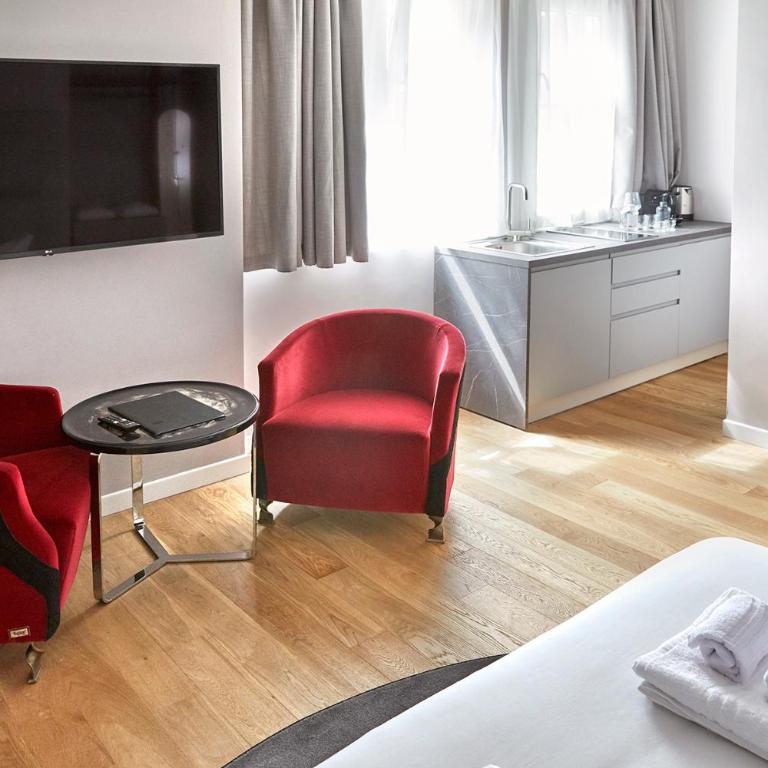 PRESTIGE BOUTIQUE APARTHOTEL -Piazza Duomo - Suite Standard - 5