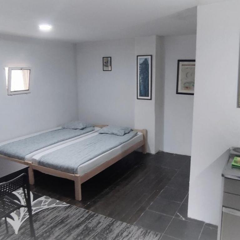 Farmhouse studios - Studio - 4