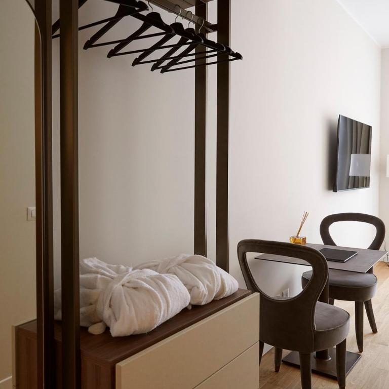 PRESTIGE BOUTIQUE APARTHOTEL -Piazza Duomo - Suite Deluxe - 16