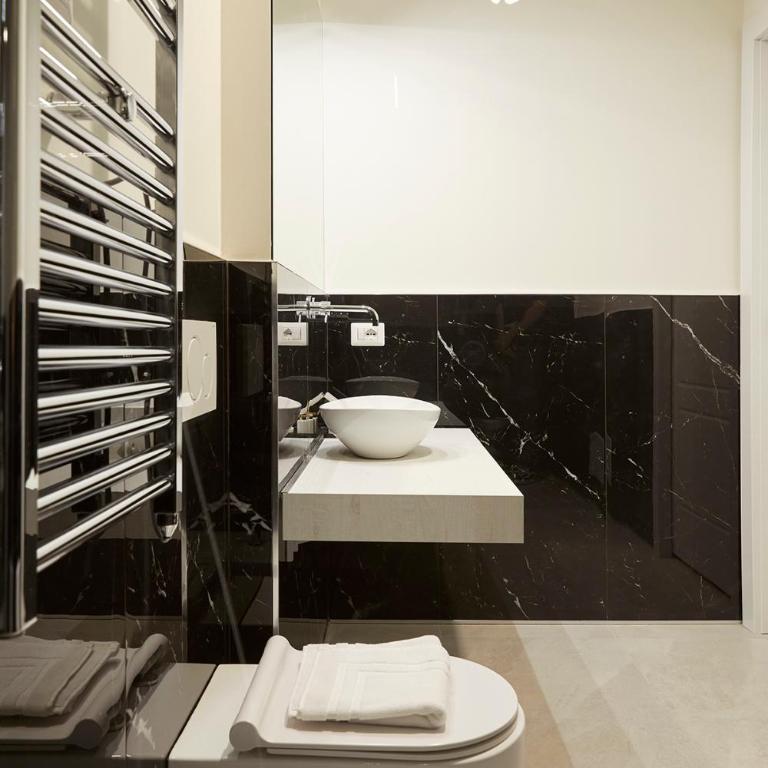 PRESTIGE BOUTIQUE APARTHOTEL -Piazza Duomo - Suite Standard - 18