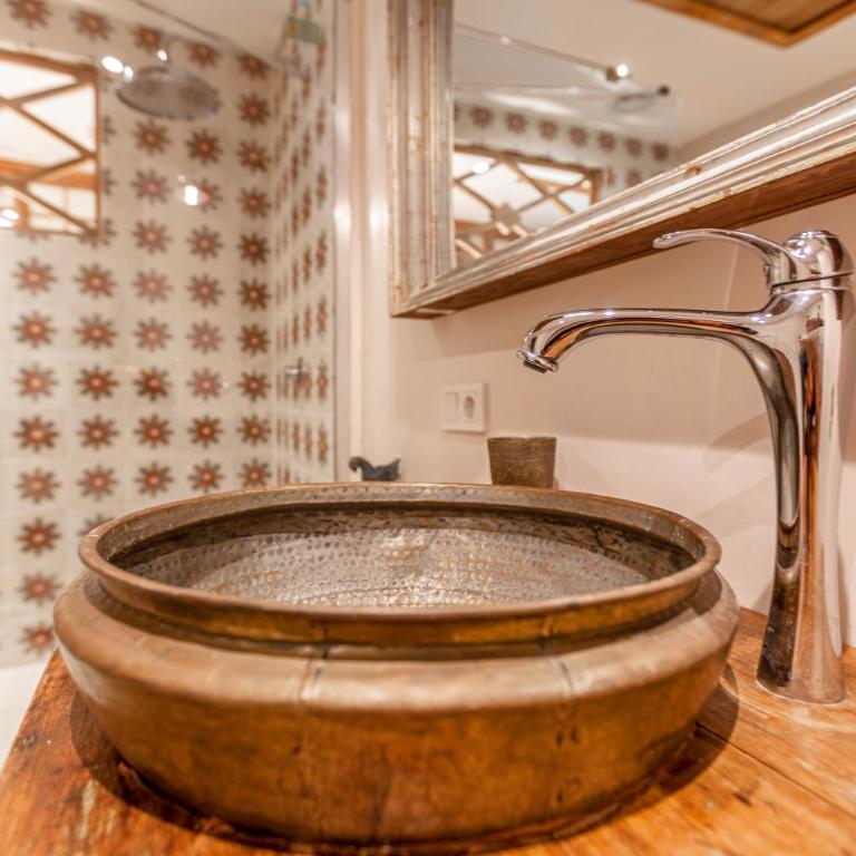 BOMBAYARTE APARTHOTEL TARIFA - Apartamento Deluxe - 27
