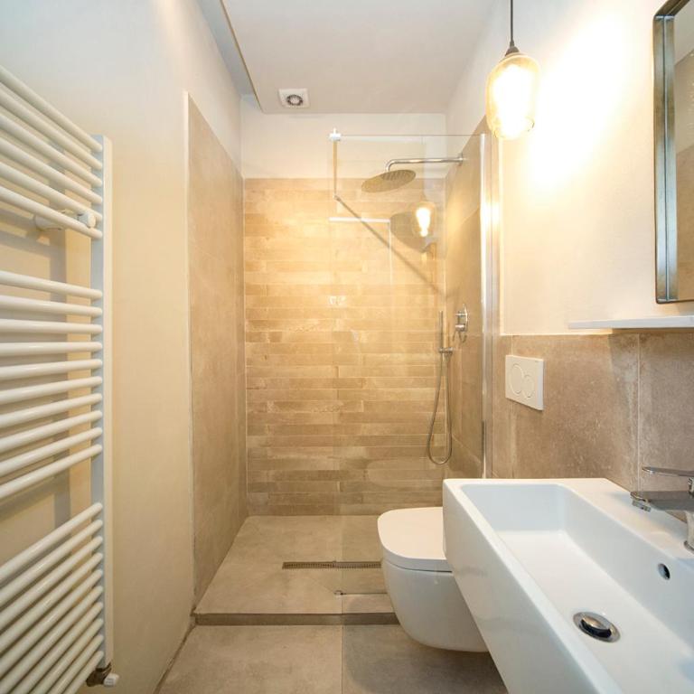La Casa di Rouse - Two-Bedroom Apartment - 8