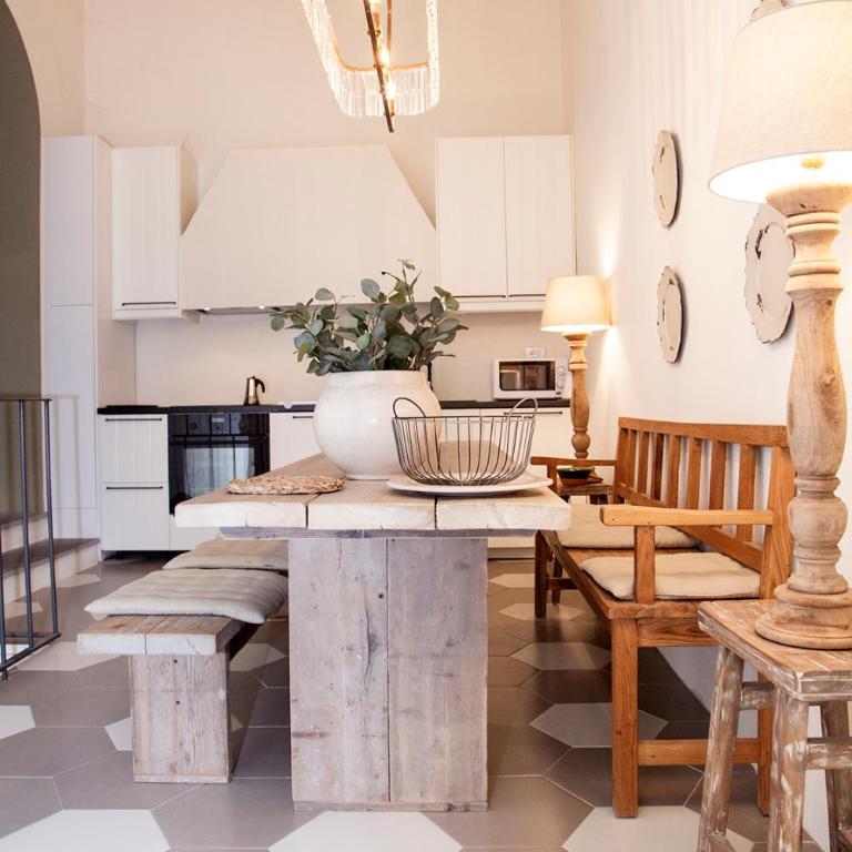 La Casa di Rouse - Two-Bedroom Apartment - 15