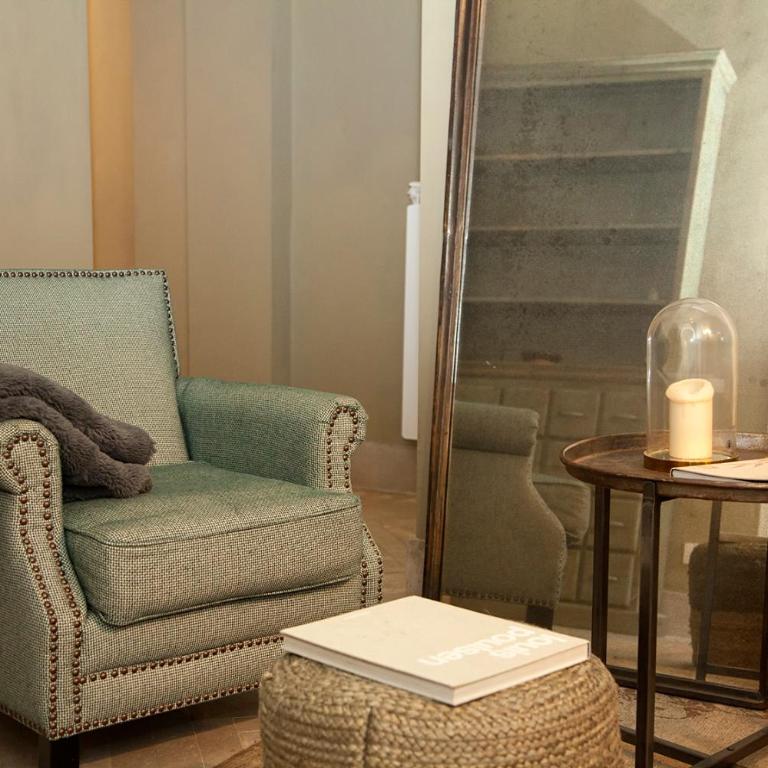 La Casa di Rouse - Two-Bedroom Apartment - 1