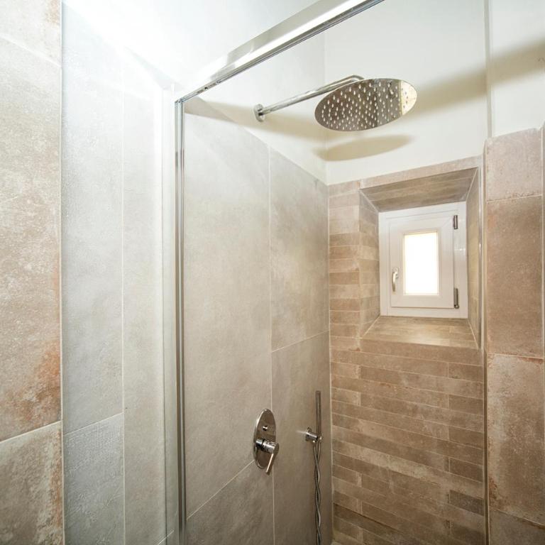 La Casa di Rouse - Two-Bedroom Apartment - 21