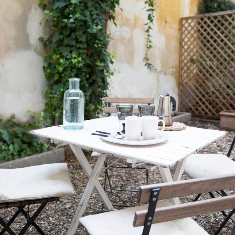 La Casa di Rouse - Two-Bedroom Apartment - 24