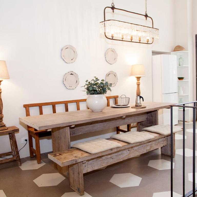 La Casa di Rouse - Two-Bedroom Apartment - 25