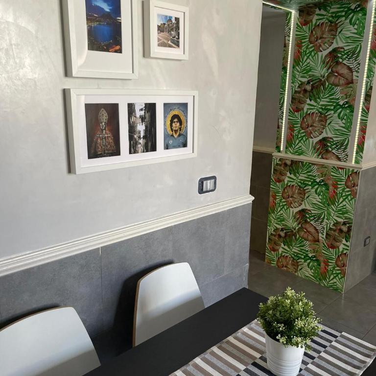 A un passo dal Castello Maschio ANGIOINO Appartment - Appartamento con 1 Camera da Letto - 17