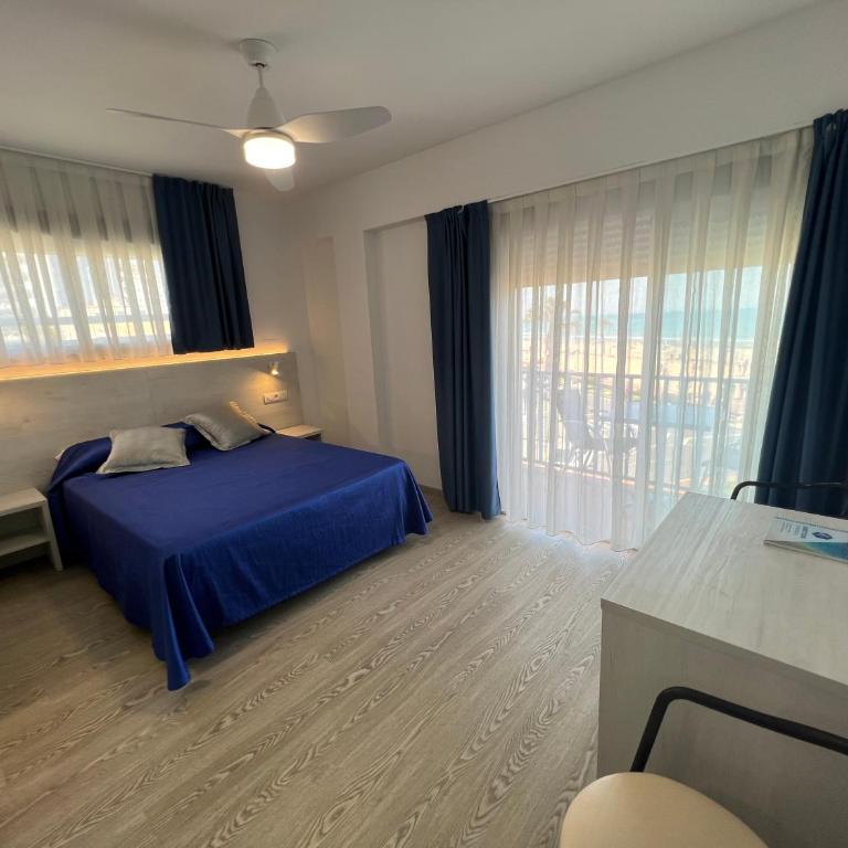 Hotel Rio Mar - Habitación Doble con balcón y vistas al mar - 2