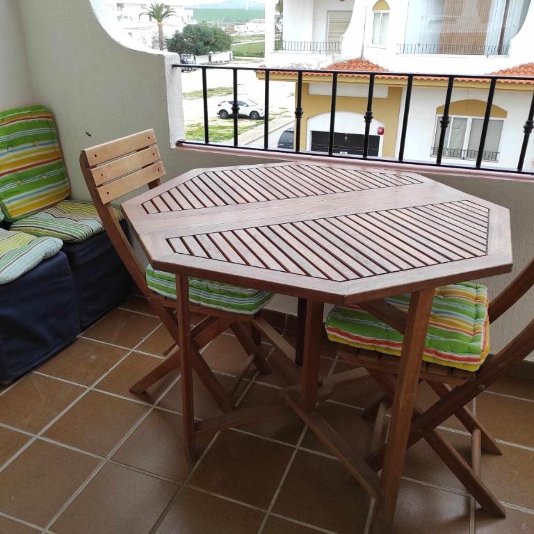 Apartamento céntrico con garaje cercano a la playa - Two-Bedroom Apartment - 20