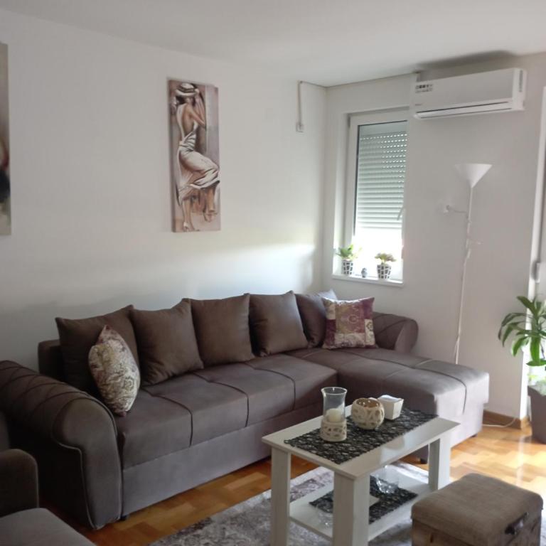 Агни - Apartman sa Terasom - 4