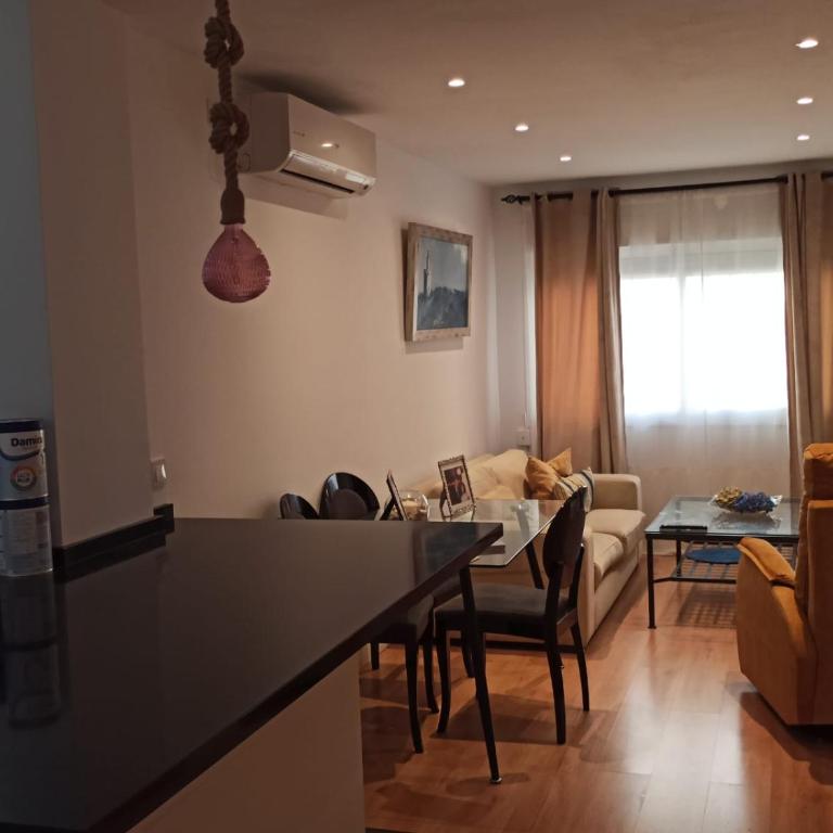 Free parking Suite Triana Two Bedrooms - Apartamento de 2 dormitorios - 1