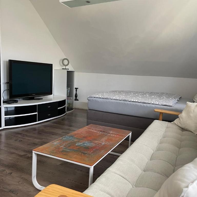 Ferienwohnung H&H Happy Holiday - Apartment mit Balkon - 4