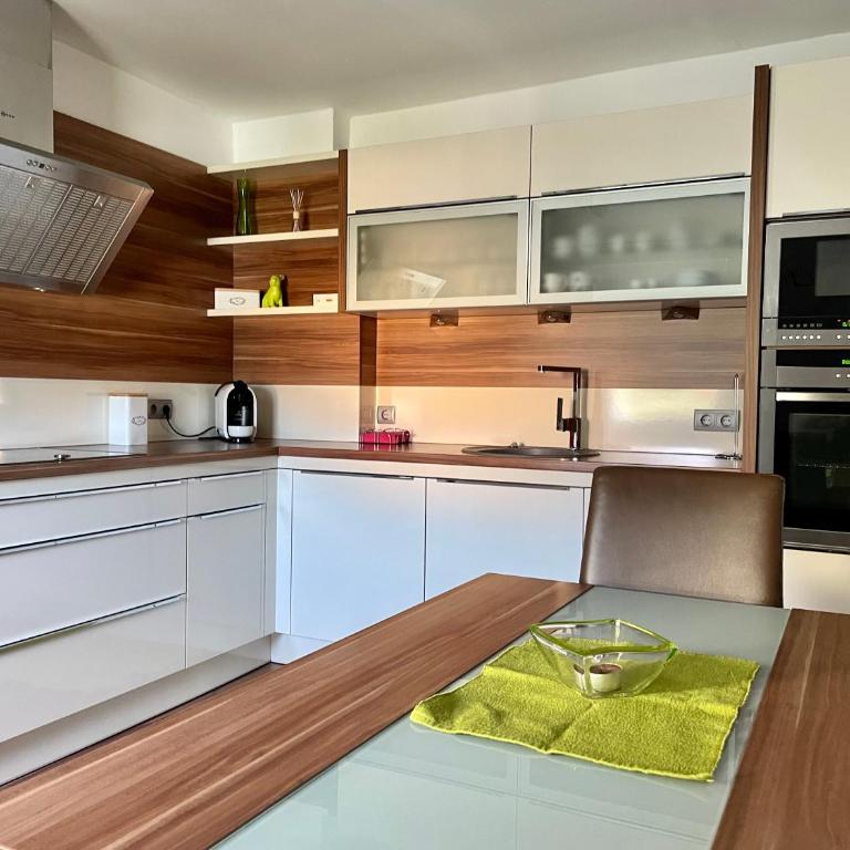 Ferienwohnung H&H Happy Holiday - Apartment mit Balkon - 7