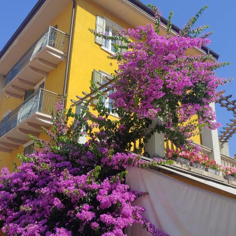 Mansarda Baia Azzurra 8 - Apartment - 34