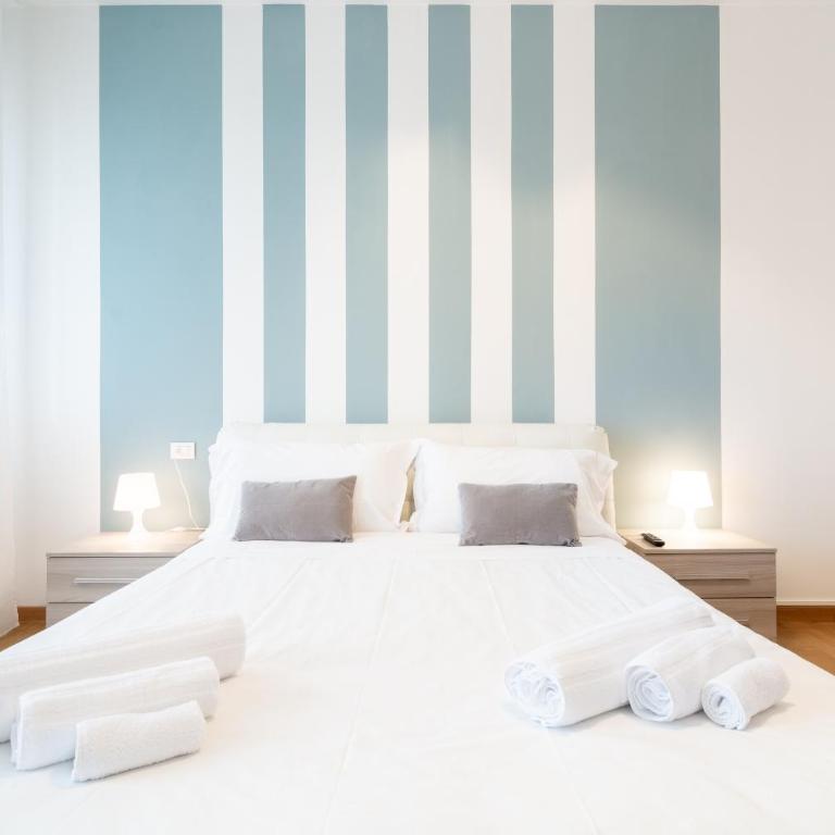 4 Star Family & Friends Apt - Self Check-in - Appartamento con 3 Camere da Letto - 4