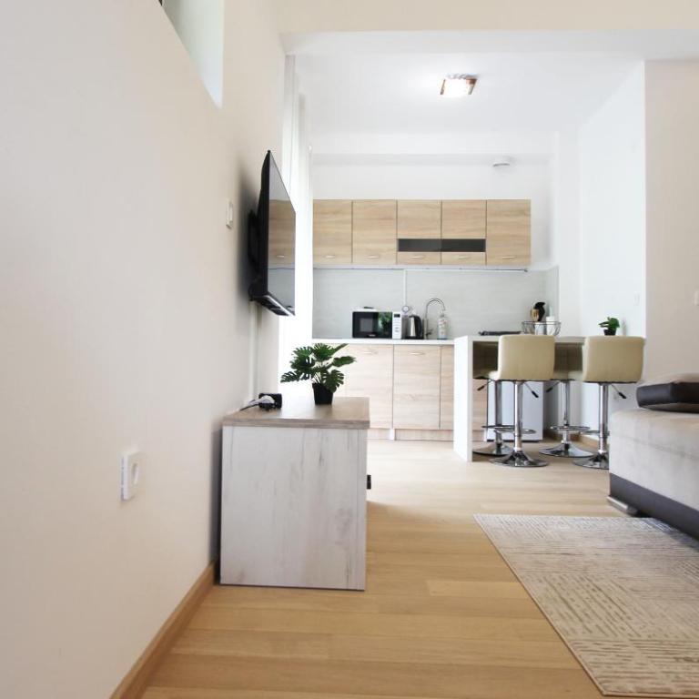 Cozy one bedroom apartment in Tivat - Apartman sa 1 Spavaćom Sobom - 5