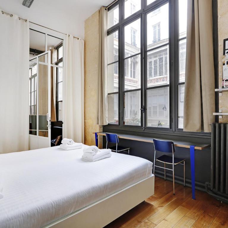 Pick A Flat's Apartment in Upper Marais - Rue d'Hauteville - Appartement 2 Chambres - 8
