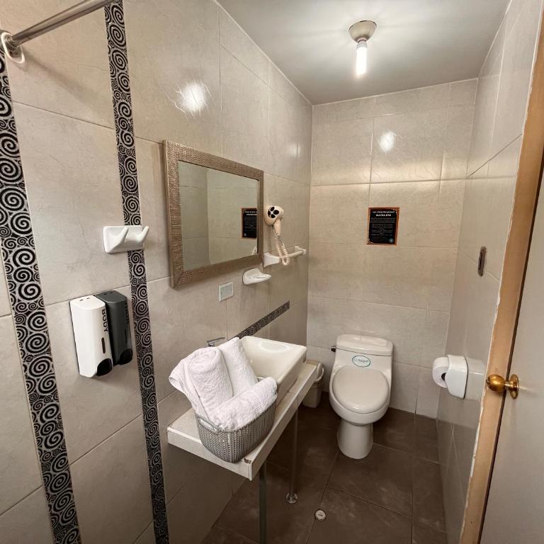 Chikan Hoteles - Habitación Doble con balcón - 7