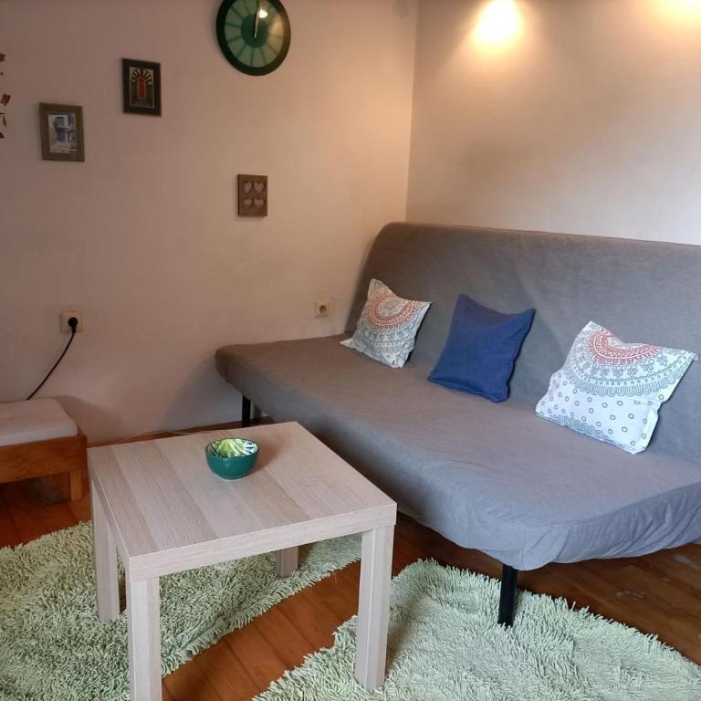 Apartman Lara - One-Bedroom Apartment - 1