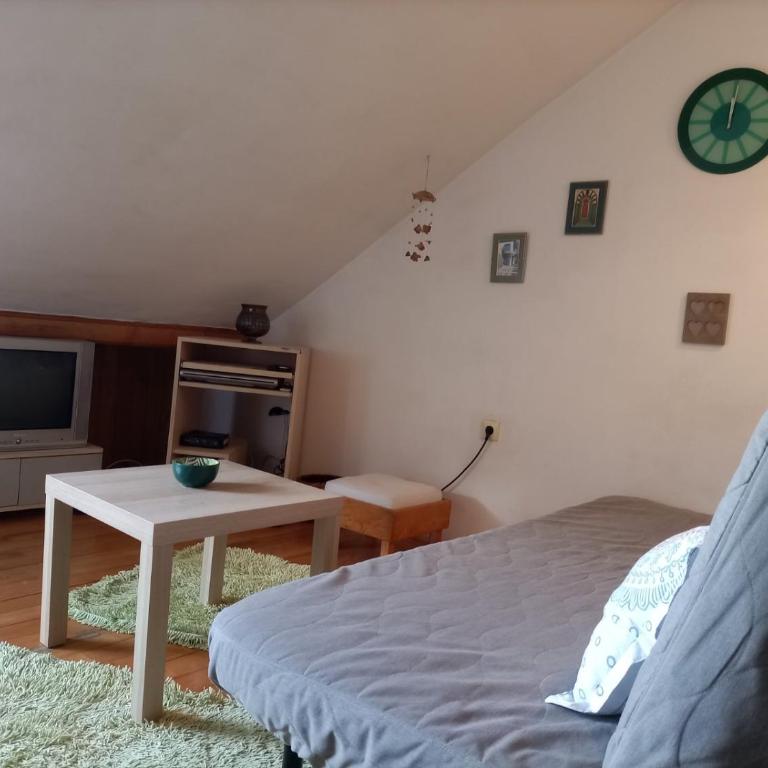 Apartman Lara - One-Bedroom Apartment - 3