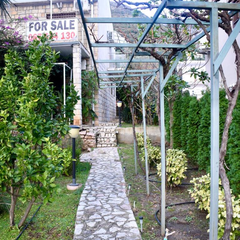 Family Villa - Villa - 21
