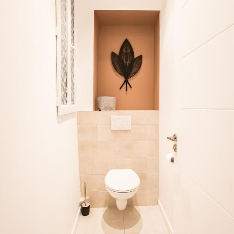 2 pièces neuf au cœur de Grasse - tout à pied - Wi-Fi et parking gratuit - Appartement 1 Chambre - 15