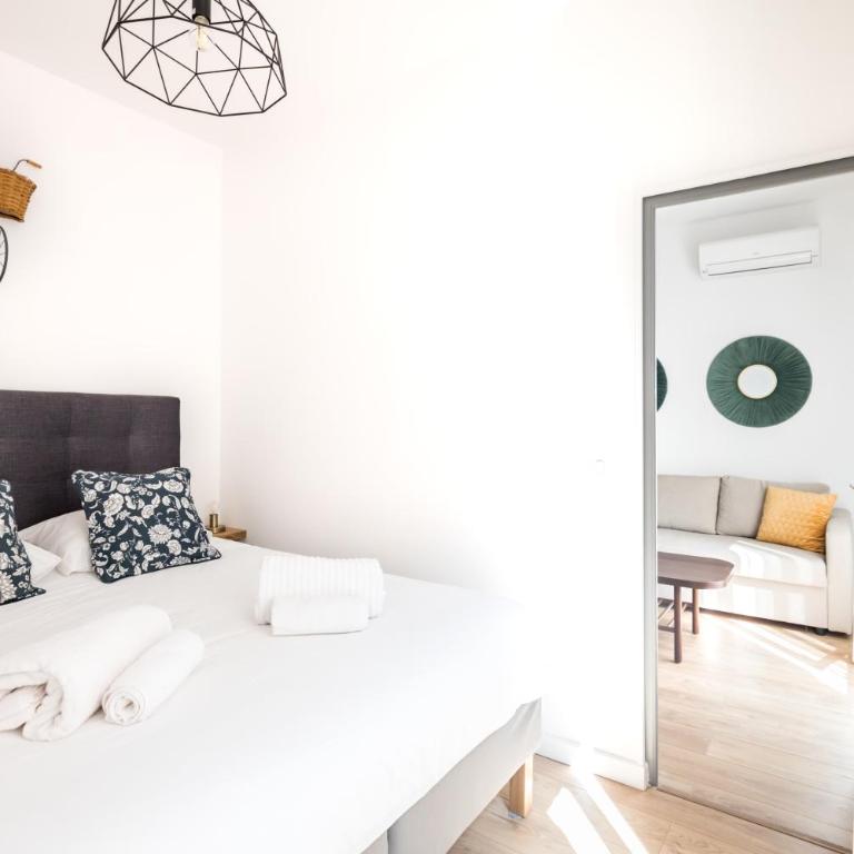 2 pièces neuf au cœur de Grasse - tout à pied - Wi-Fi et parking gratuit - Appartement 1 Chambre - 3