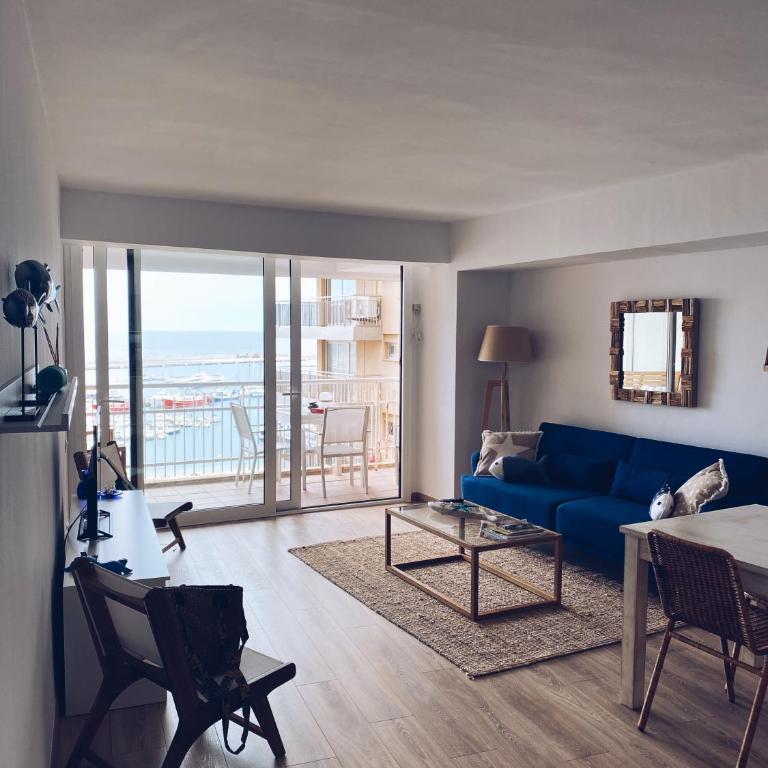 Precioso apartamento delante del mar en Palamós - Three-Bedroom Apartment - 7