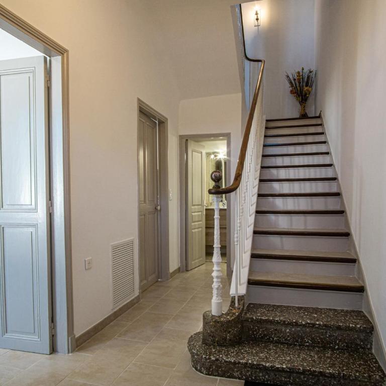 Maison avec jardin proche du centre-ville Isle-sur-la-Sorgue - Ferienhaus - 5