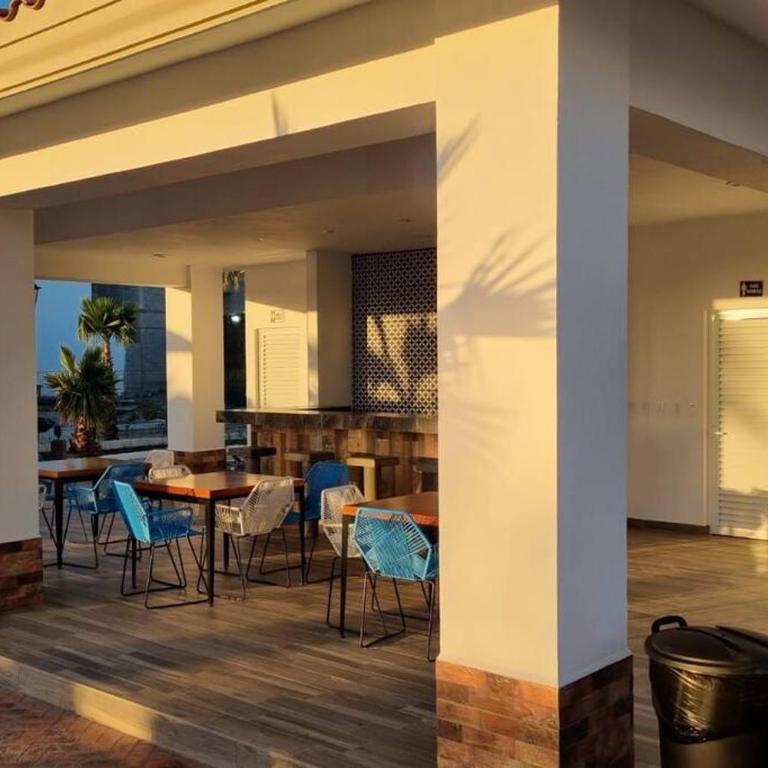 Hermoso Departamento nuevo con acceso a Alberca - Two-Bedroom Apartment - 17