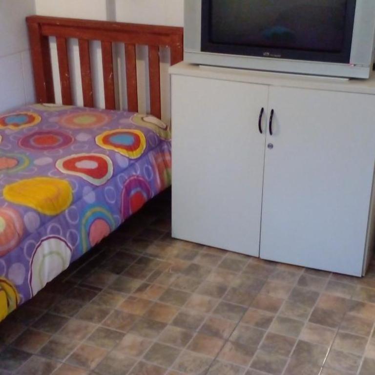 Habitación en casa con pileta en Río Ceballos - Habitación Doble con baño privado - 2