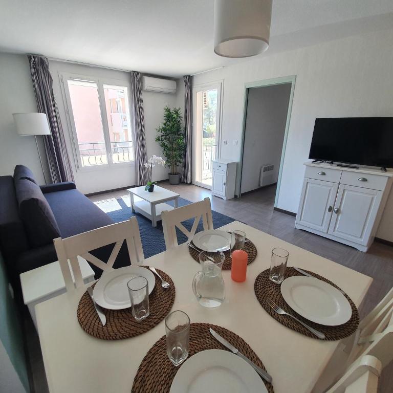 L'Arbousier - Piscine & climatisation - One-Bedroom Apartment - 4