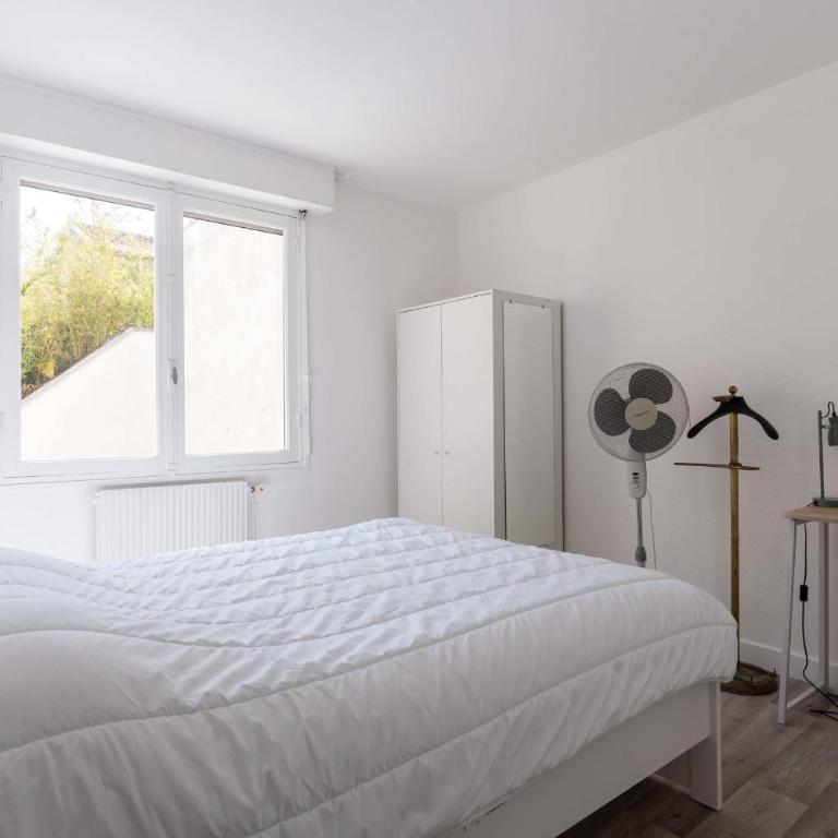 Bright 70m Cosy Near The Beach - Apartment - 10