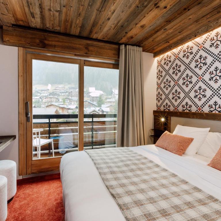 Hôtel Névé - Chambre Triple avec Balcon - 8