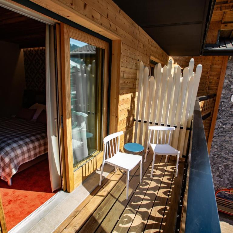 Hôtel Névé - Chambre Triple avec Balcon - 19