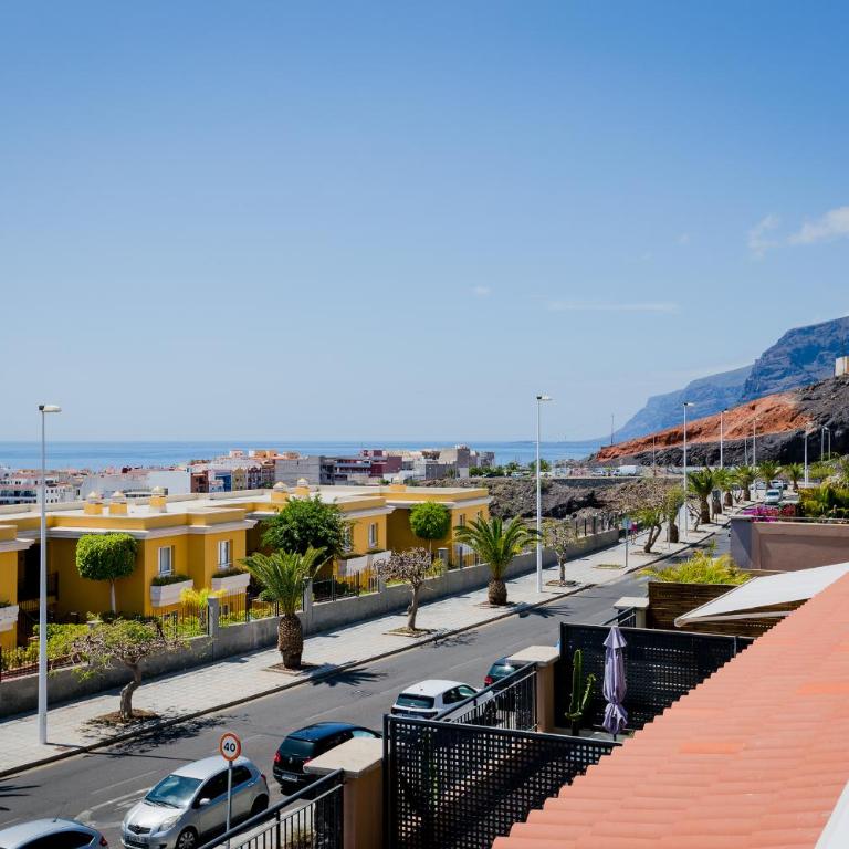 Residencial Playa de La Arena - Casa unifamiliar de 3 dormitorios con vistas al mar - 1