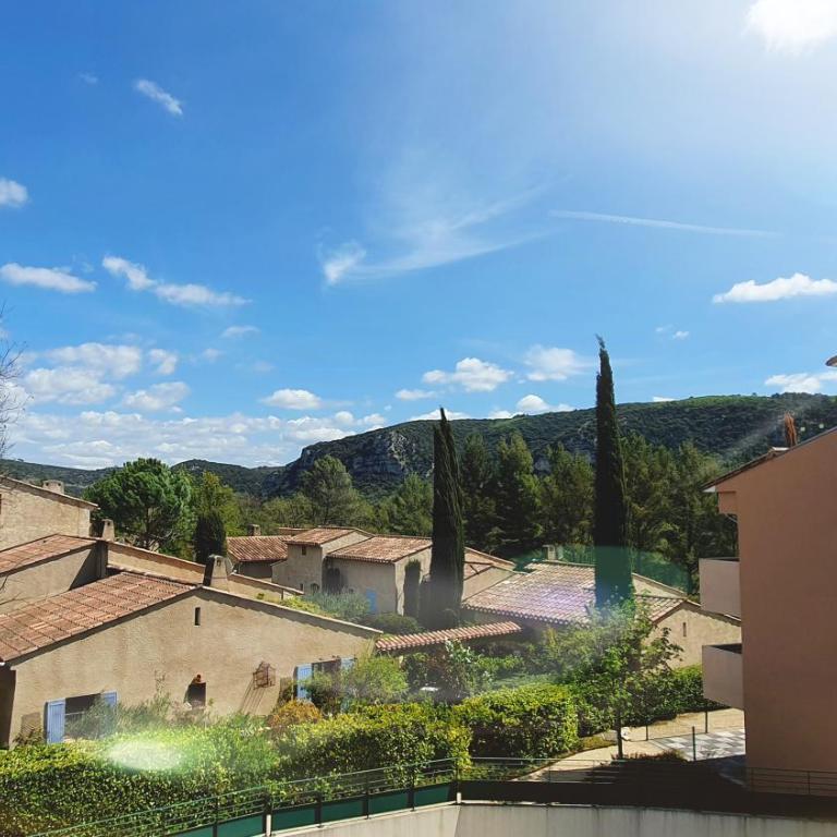Le Lavandin - T3 Piscine & Climatisation - Two-Bedroom Apartment - 9