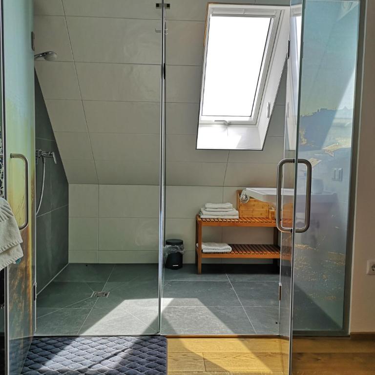 Weingut Albert, Familie Cramer - Standard Doppelzimmer - 9