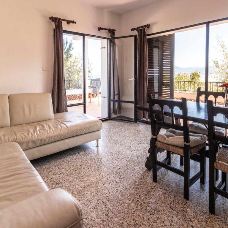 Grifeu 6 Apartamento luminoso con terraza y vistas - Apartamento de 3 dormitorios - 8