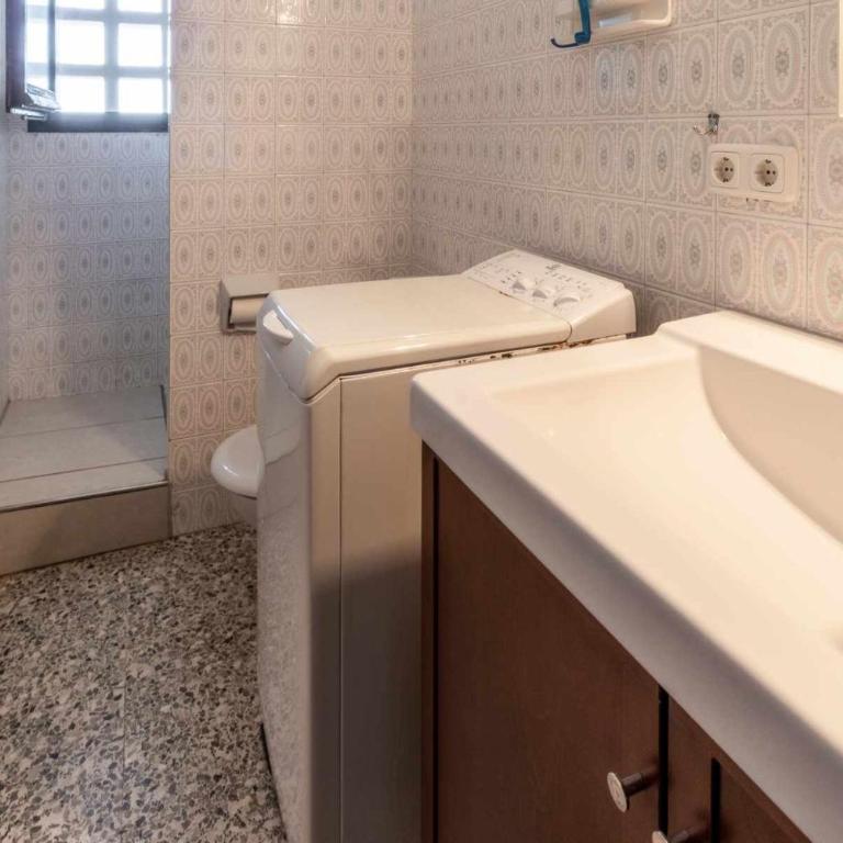 Grifeu 5 Apartamento luminoso con terraza y vistas - Apartamento de 3 dormitorios - 15