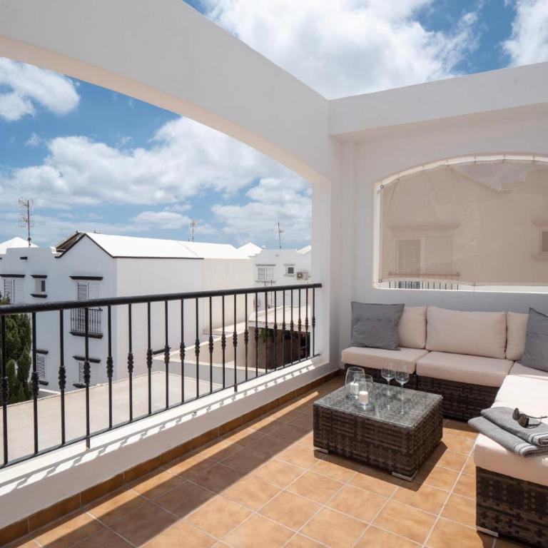 Comfortable and modern apartment next to the Avenida central in Tías - Apartamento de 3 dormitorios - 4