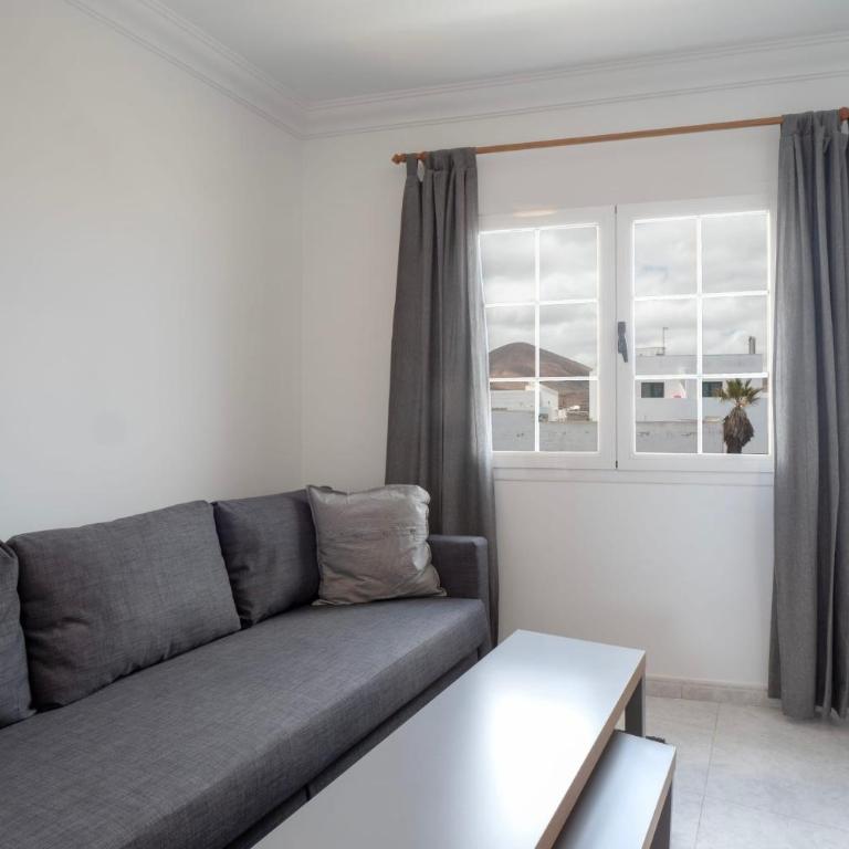 Comfortable and modern apartment next to the Avenida central in Tías - Apartamento de 3 dormitorios - 11