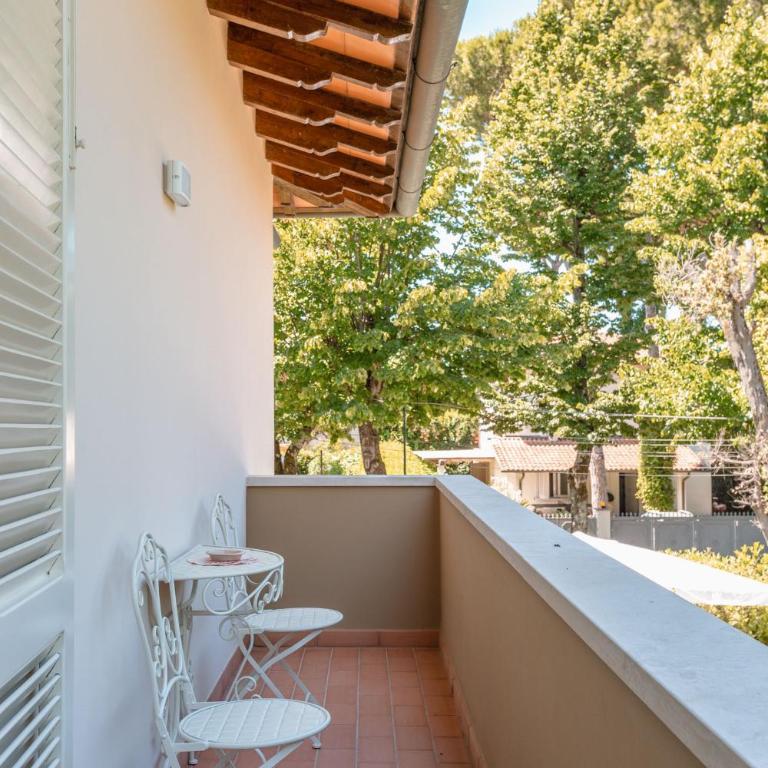 Villa Diletta b&b - Camera Matrimoniale con Balcone - 9
